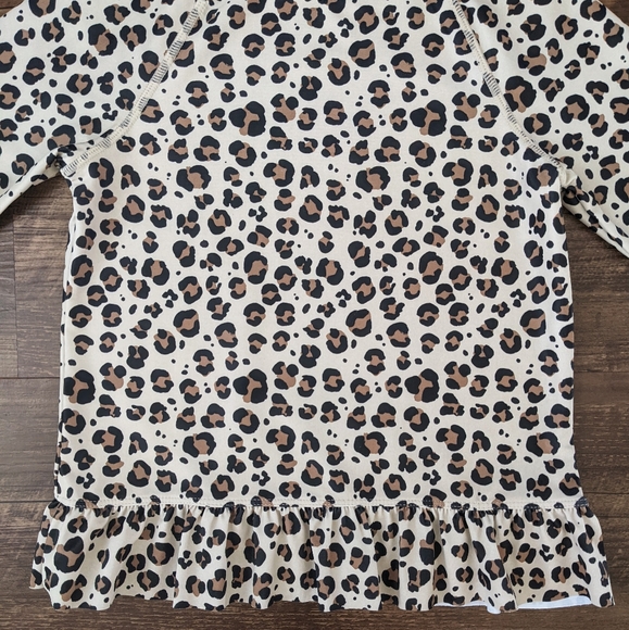 NEW! H&M Leopard Rash Guard - Picture 5 of 8